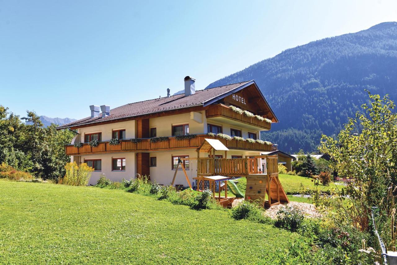 Hotel Panorama Elbigenalp Eksteriør billede