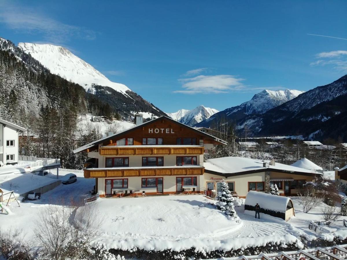 Hotel Panorama Elbigenalp Eksteriør billede